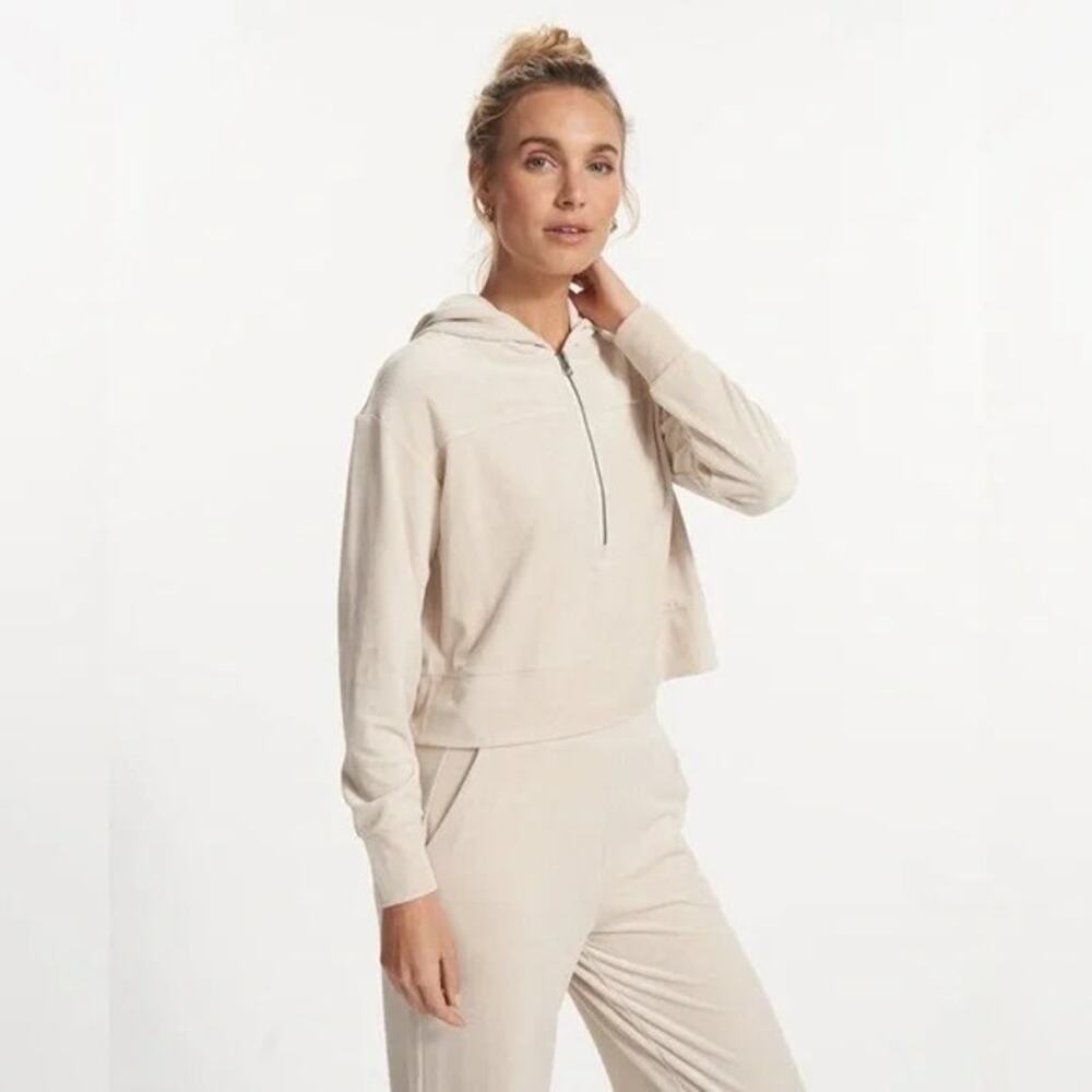 Vuori corduroy (Half-Zip Hoodie)